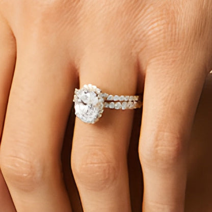 2.88 CT. Gesamtgewicht Braut-Set mit Labordiamanten in Oval- und Rundschliff in 14K Gelbgold (I/SI2)