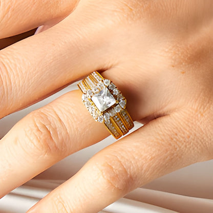 Braut-Set mit Labordiamanten im Princess-, Rund- und Kissenschliff 2.0 ct. Gesamtgewicht in 14K Gelbgold (F/VS2)