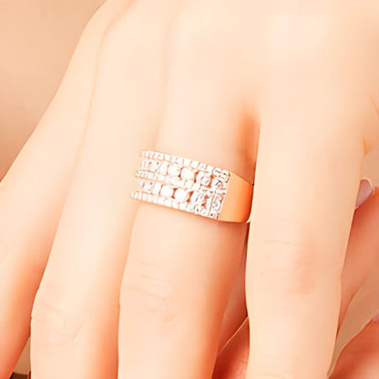 Mehrreihiger Ring mit Diamanten 1.0 CT. Gesamtgewicht in 10K Roségold
