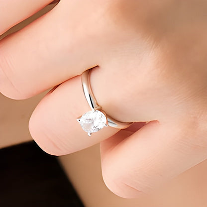 1.5 CT. Solitär-Verlobungsring mit ovalem Labordiamant in 14K Weißgold (F/VS2)