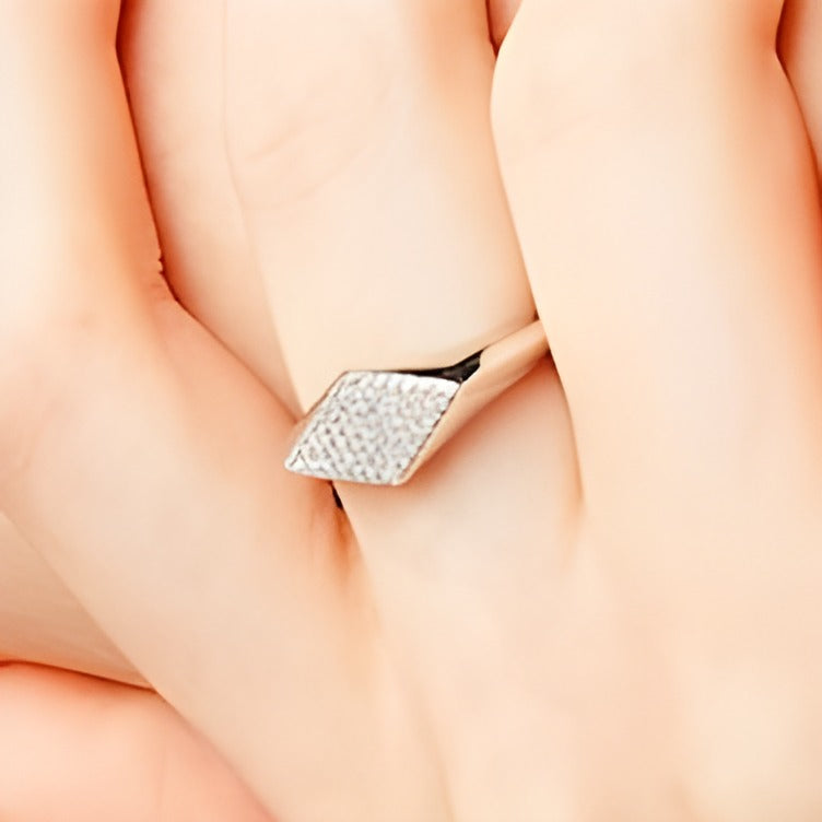 0.2 ct. Gesamtgewicht Diamant Rhombus-Siegelring aus Sterlingsilber