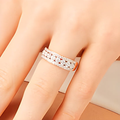 Ring mit Diamanten 1.0 ct. Gesamtgewicht in 10K Roségold