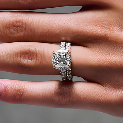 4.5 CT. Gesamtgewicht Braut-Set mit Labordiamanten im Princess-Schliff in 14K Gelbgold (F/VS2)