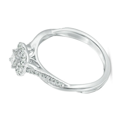 0,38 ct. Gesamtgewicht Verlobungsring mit Diamanten im Smaragdschliff und Halo-Twist-Design in 10K Weißgold