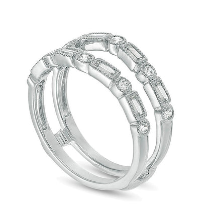 0.5 ct. Gesamtgewicht Ring mit Baguette- und runden Diamanten im Art-Déco-Vintage-Stil in 10K Weißgold