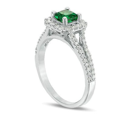Verlobungsring mit Labor-Smaragd im Princess-Schliff, weißem Saphir und Diamant 0.25 ct. Gesamtgewicht im Halo aus Sterlingsilber