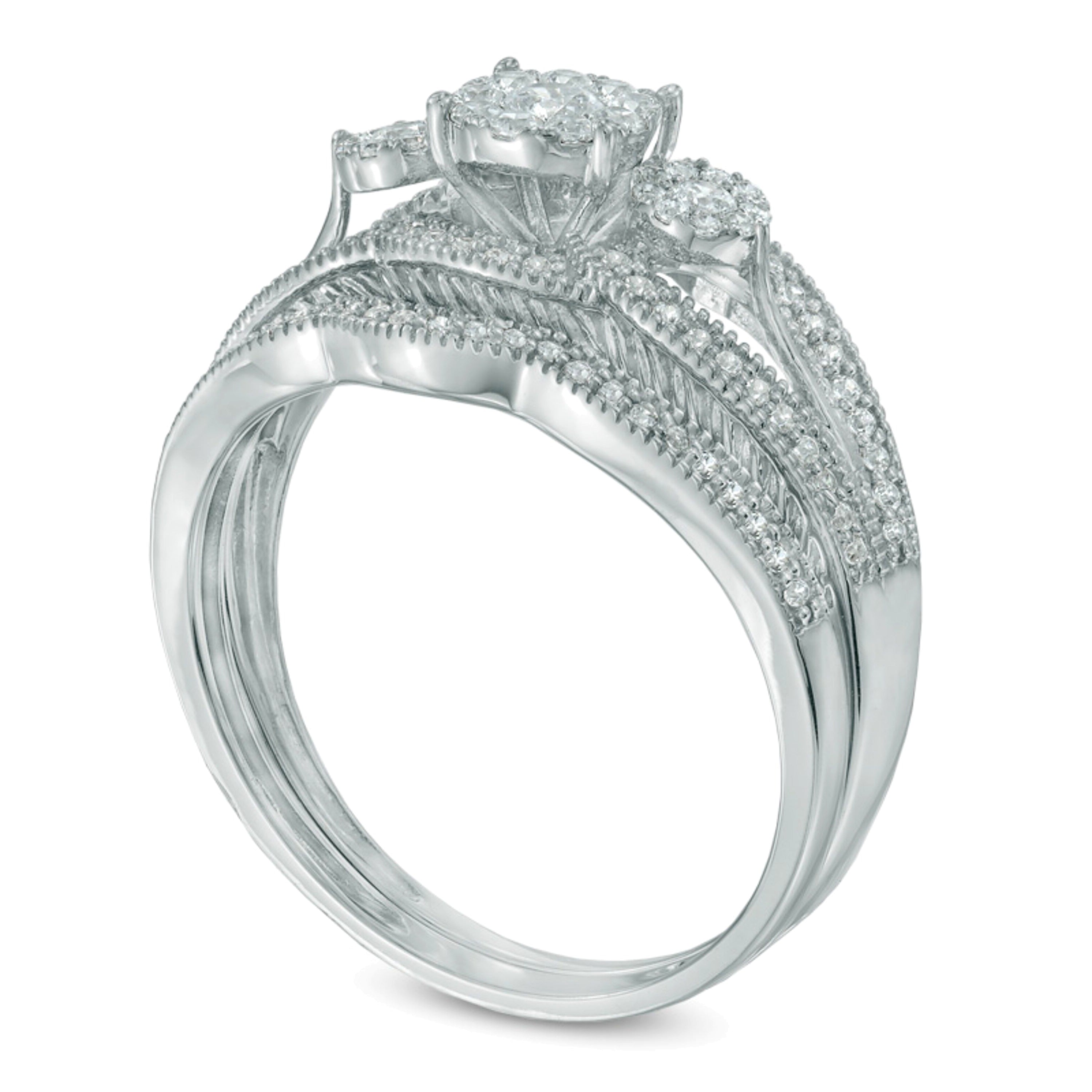 Braut-Set mit runden Diamanten im Dreistein-Design, 0.5 ct. Gesamtgewicht, in 10K Weißgold