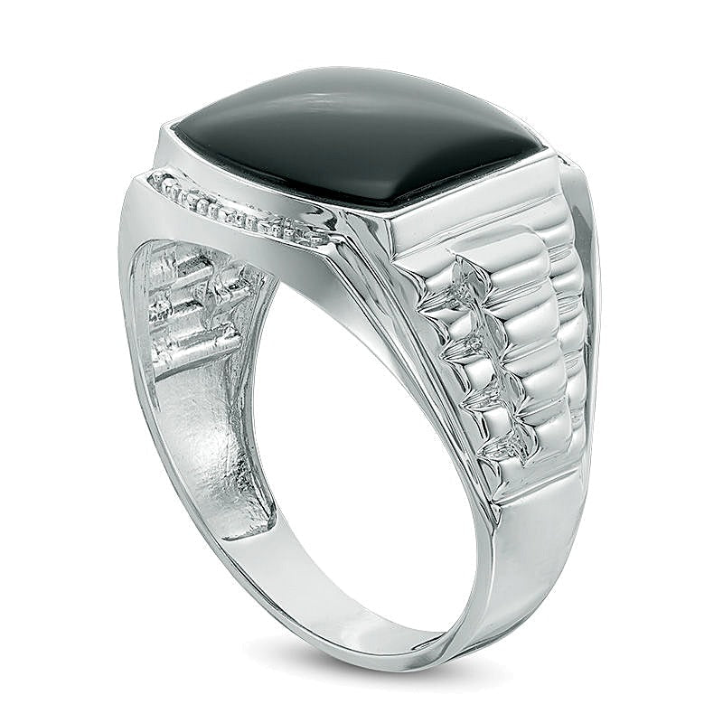 13,0 mm Fashion-Ring mit Onyx im Kissenschliff und abgestufter Ringschiene in 10K Weißgold