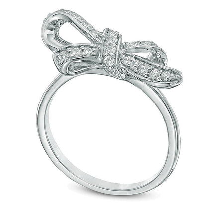 Fashion-Ring mit Schleife und Diamanten 0.25 ct. Gesamtgewicht in rhodiniertem Sterlingsilber
