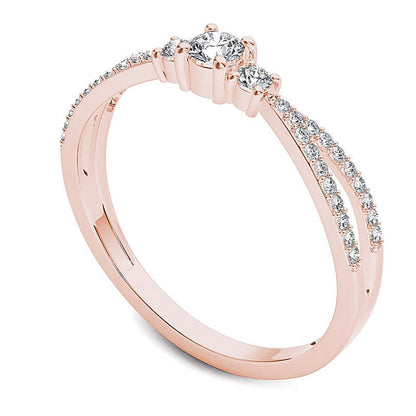 0.25 ct. Gesamtgewicht Diamant Dreistein Verlobungsring mit geteilter Schiene in 14K Roségold