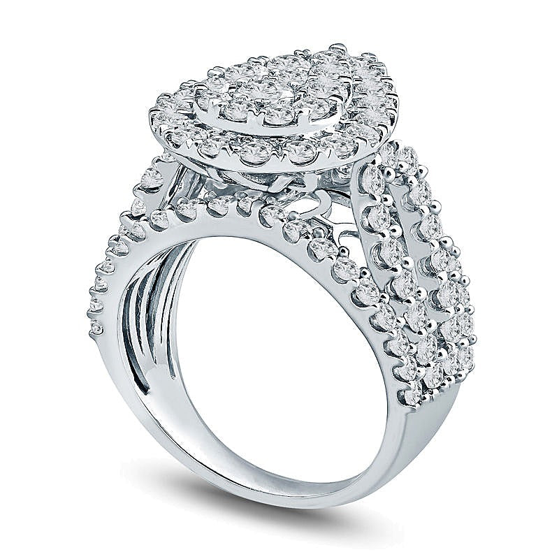 Verlobungsring mit Diamanten im Komposit-Design, tropfenförmiger Fassung und mehrreihigem Aufbau in 10K Weißgold