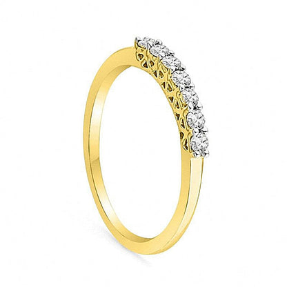 Ehering mit sieben Diamanten 0,2 ct. Gesamtgewicht rund in 10K Gelbgold für Damen