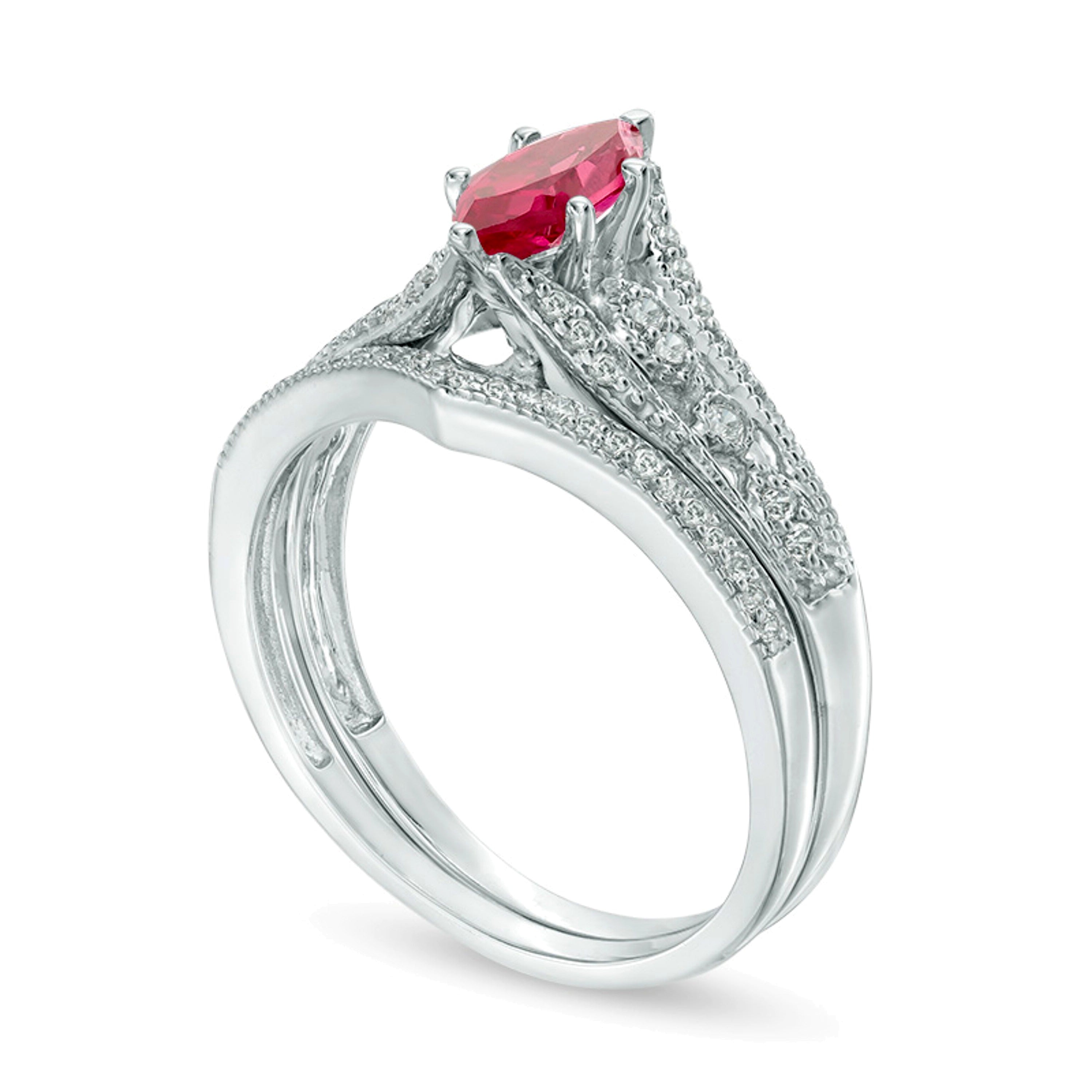 Braut-Set mit Rubin im Marquise-Schliff und Diamanten mit 0,2 ct. Gesamtgewicht im Vintage-Stil in 10K Weißgold