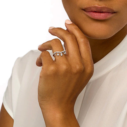 0.38 ct. Gesamtgewicht Diamant Fashion Ring geschwungen mit Anhängern in 10K Weißgold