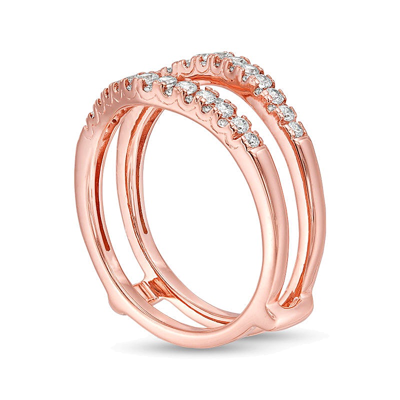 0.5 CT. Gesamtgewicht Diamant Solitär mit seitlichem Besatz in 14K Roségold
