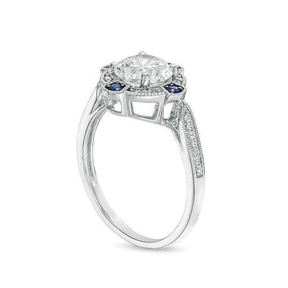 Halo-Ring im Vintage-Stil mit weißem und blauem Saphir (Labor) und Diamant 0,13 ct. Gesamtgewicht in rhodiniertem Sterlingsilber