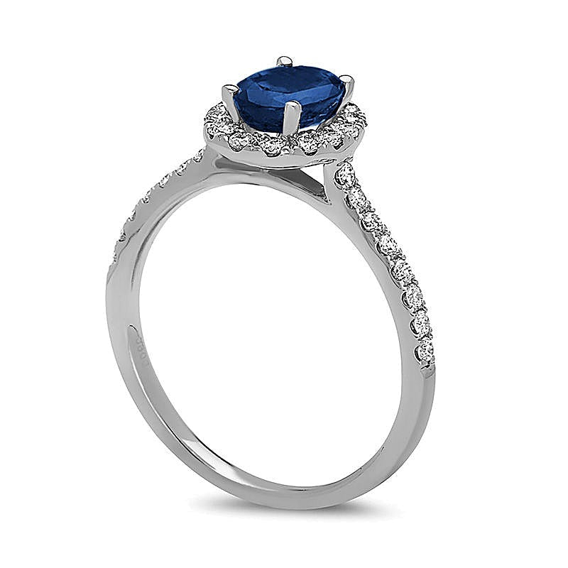 Verlobungsring mit ovalem blauem Saphir und Diamanten 0,38 ct. Gesamtgewicht als Halo in 14K Weißgold