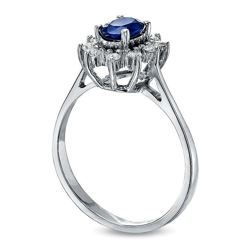 Verlobungsring mit ovalem blauem Saphir und Diamanten 0,14 ct. Gesamtgewicht im Halo in 14K Weißgold