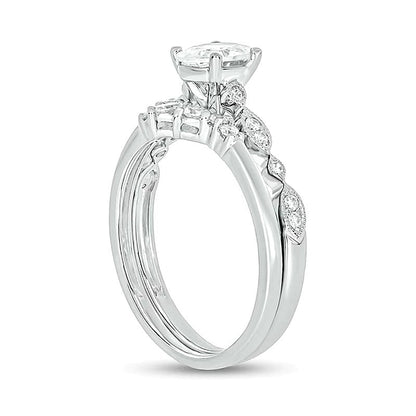 0,75 ct. Gesamtgewicht Brautset mit ovalem Diamant im Vintage-Stil aus 14K Weißgold (I/I2)