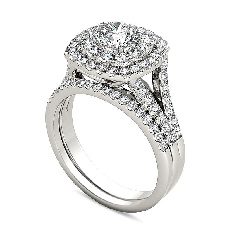 2.0 ct. Gesamtgewicht Diamant-Brautset mit doppeltem Kissenschliff-Rahmen und geteiltem Ringschenkel in 14K Weißgold