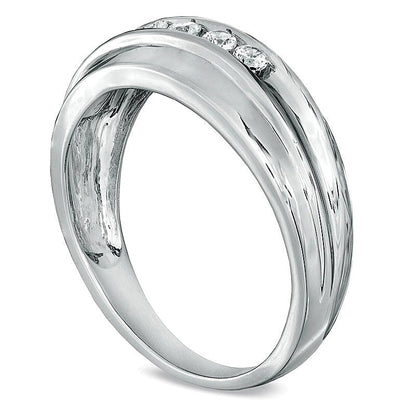 0.25 ct. Gesamtgewicht Diamant Fünfstein-Ehering in 10K Weißgold