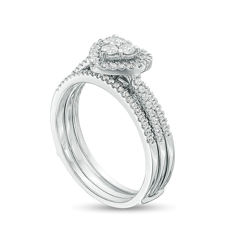 0.5 ct. Gesamtgewicht Diamant Brautset mit Herz-Rahmen dreiteilig in 10K Weißgold