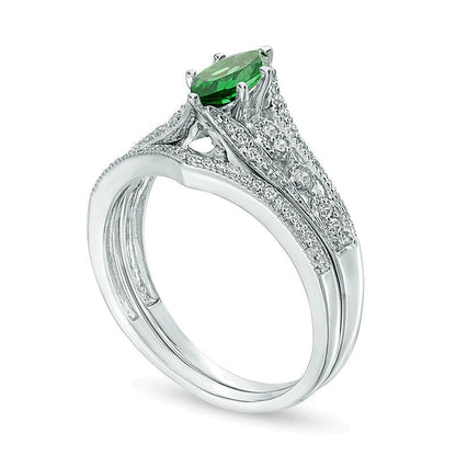 Braut-Set mit Labor-Smaragd im Marquise-Schliff und 0,2 ct. Gesamtgewicht Diamanten in 10K Weißgold