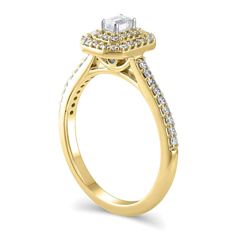 Verlobungsring mit Diamant im Smaragdschliff 0,5 ct. Gesamtgewicht und doppeltem oktogonalem Halo in 10K Gelbgold