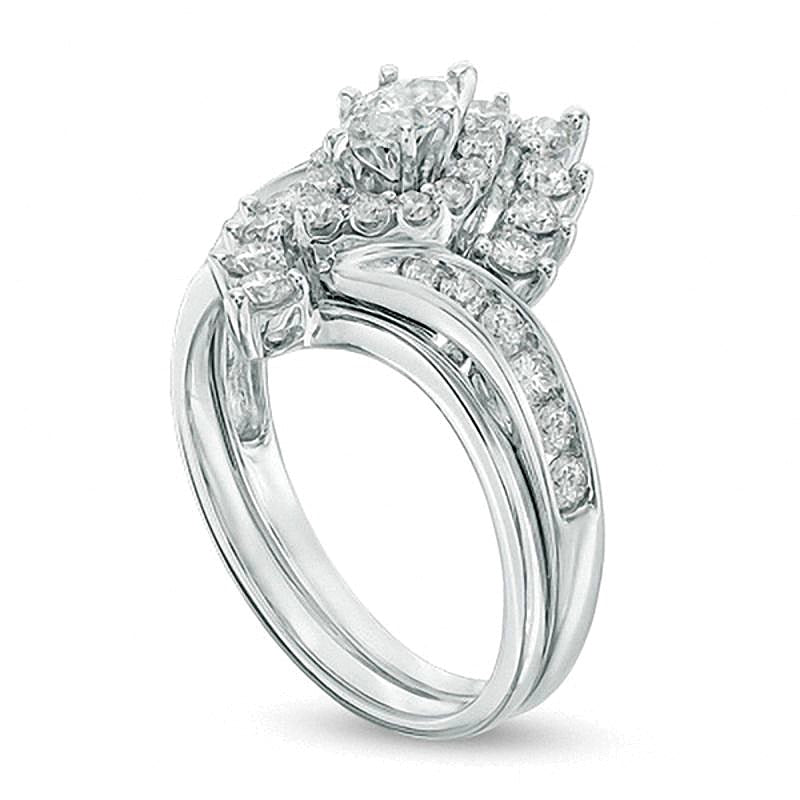 Braut-Set mit Diamanten im Marquise- und Rundschliff 1.0 CT. Gesamtgewicht in 14K Weißgold