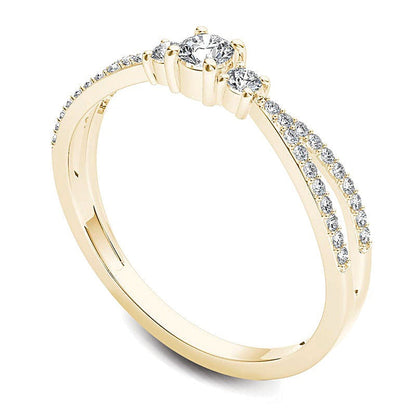 0.25 ct. Gesamtgewicht Diamant Dreistein Verlobungsring mit geteiltem Ringschienenkopf in 14K Gelbgold