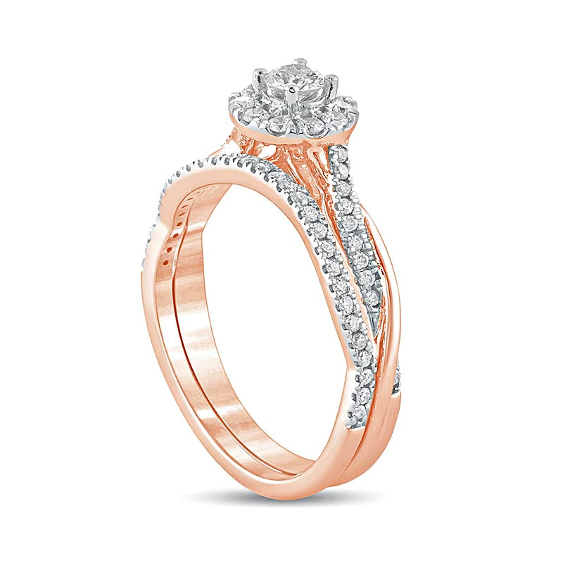 0.5 ct. Gesamtgewicht Diamant Brautset mit gedrehter Ringschiene in 10K Roségold