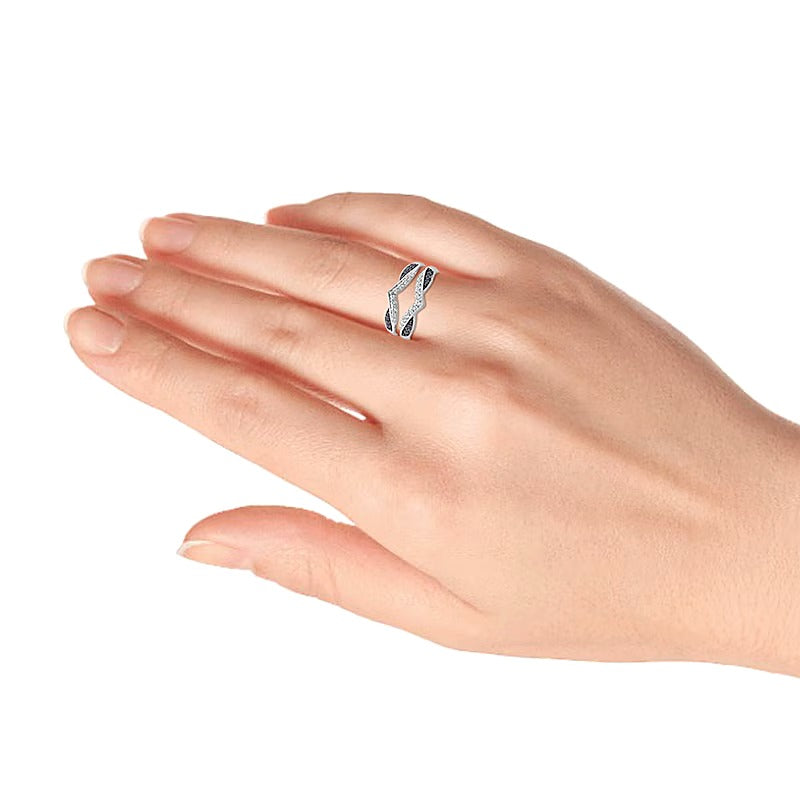 0.33 ct. Gesamtgewicht behandelter schwarzer und weißer Diamant Vintage-Solitär-Enhancer in 14K Weißgold