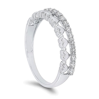 0.2 ct. Gesamtgewicht Diamant Ring mit Herzen zum Stapeln in 10K Weißgold