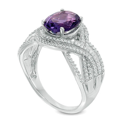 Ring mit ovalem Amethyst und 0,33 ct. Gesamtgewicht Diamanten im Twist-Design mit Doppelreihe in 10K Weißgold