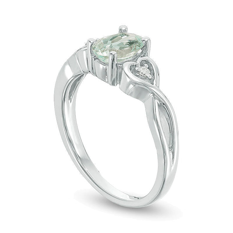 Freundschaftsring für Damen mit ovalem Aquamarin und Diamant-Besatz sowie Herzseiten aus rhodiniertem Sterlingsilber