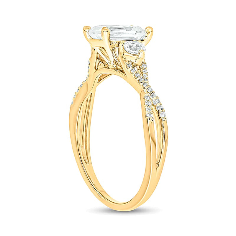 Dreistein-Ring mit weißem Labor-Saphir im Smaragdschliff und 0.1 ct. Gesamtgewicht Diamanten in 14K Weißgold