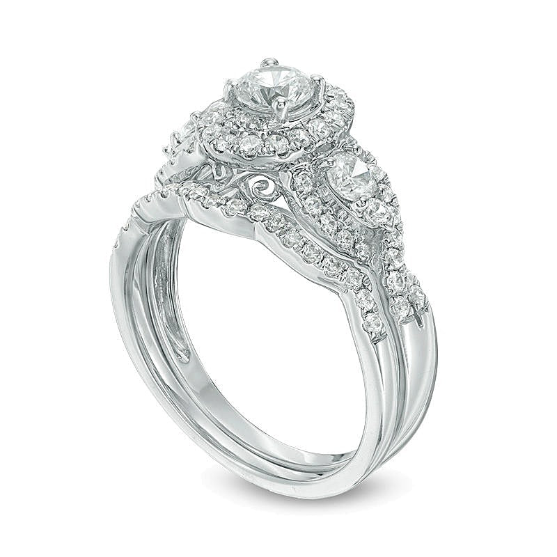 1.17 ct. Gesamtgewicht Diamant Dreistein Braut-Set mit ovalem Halo und gedrehter Schiene in 14K Weißgold