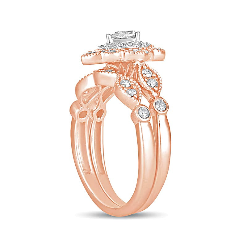 0,63 ct. Gesamtgewicht Brautset mit tropfenförmigem Diamant im Vintage-Stil mit doppeltem Blütenrahmen in 10K Roségold
