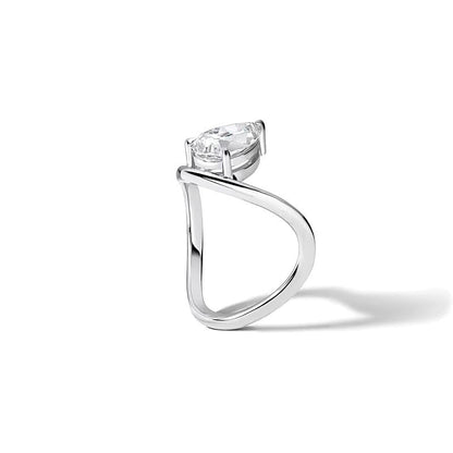 Zales x SHAHLA 1,5 ct. tropfenförmiger Labordiamant Solitär Zaha Verlobungsring in 14K Weißgold