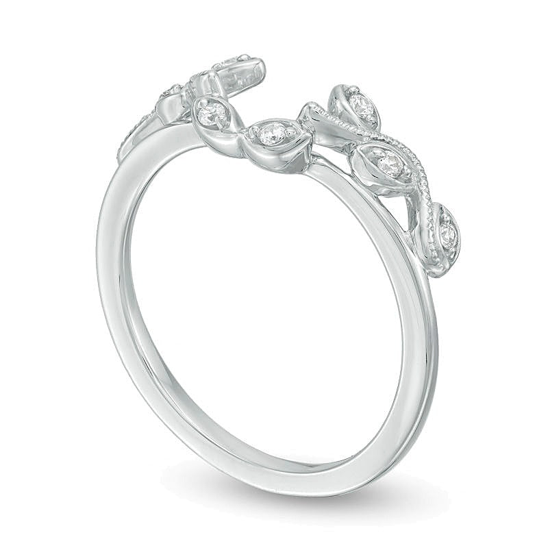0.1 ct. Gesamtgewicht Diamant Solitär-Enhancer im Vintage-Stil mit Ranken-Motiv in 10K Weißgold