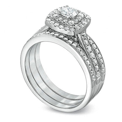 Brautset mit Diamanten im Kissenschliff mit doppeltem Halo, 1.0 ct. Gesamtgewicht, in 10K Weißgold