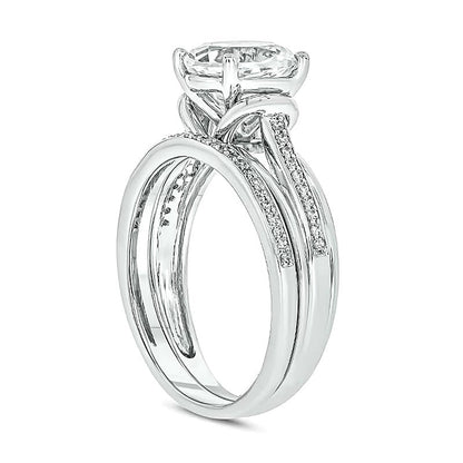 Braut-Set mit weißem Labor-Saphir 8.0mm und Diamanten 0.17 ct. Gesamtgewicht in rhodiniertem Sterlingsilber
