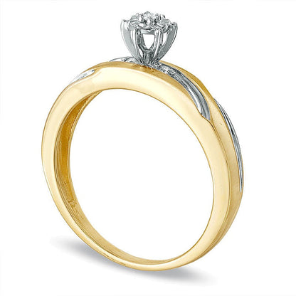 Solitär mit seitlichem Besatz mit weißen Diamanten in 10K Gelbgold