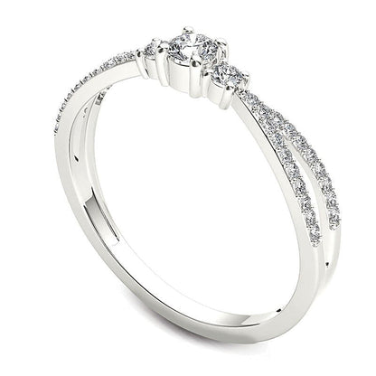 0.25 ct. Gesamtgewicht Diamant Dreistein Verlobungsring mit geteiltem Ring in 14K Weißgold