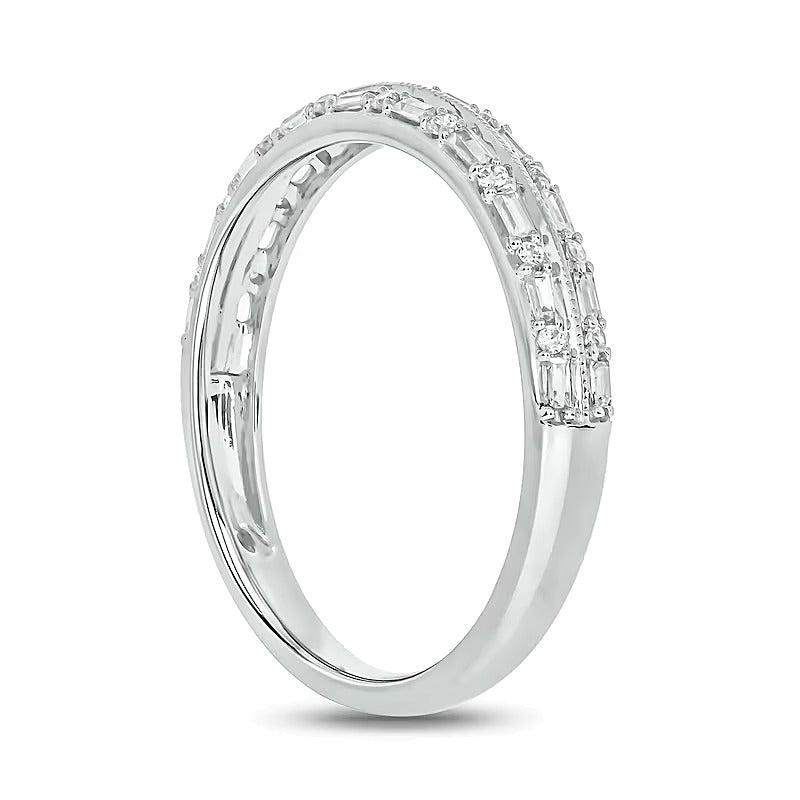 Ring mit Baguette- und runden Diamanten 0,2 ct. Gesamtgewicht, zweireihig im Vintage-Stil in 10K Weißgold