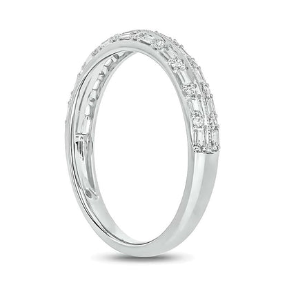 Ring mit Baguette- und runden Diamanten 0,2 ct. Gesamtgewicht, zweireihig im Vintage-Stil in 10K Weißgold