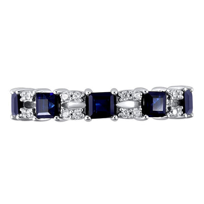 Multi-Stone Ring mit blauem Saphir im Princess-Schliff und Diamant im runden Schliff 0,1 ct. Gesamtgewicht in 10K Weißgold