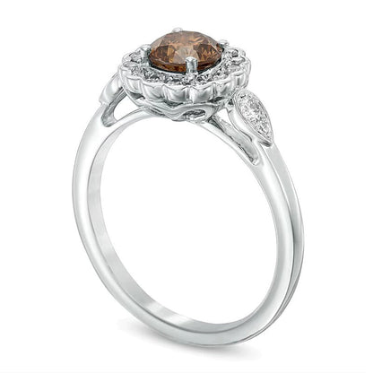1,2 ct. Gesamtgewicht Verlobungsring mit Halo aus Champagner- und weißen Diamanten in 14K Weißgold