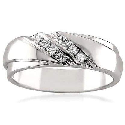 0.2 ct. Gesamtgewicht Ring mit Diamanten im Princess-Schliff, zweireihig schräg, in 14K Weißgold