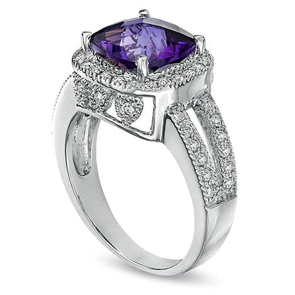 Halo-Ring mit Amethyst im Kissenschliff und Diamanten 0,5 ct. Gesamtgewicht in 14K Weißgold